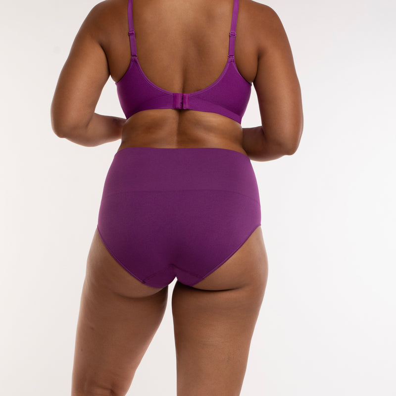 Smoothing At Waist Brief