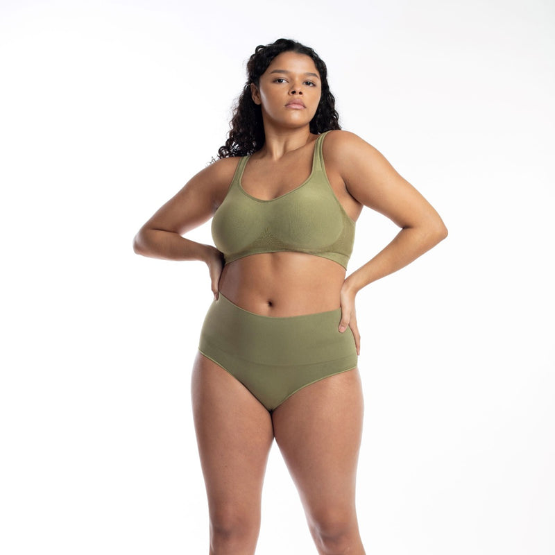 Smoothing At Waist Brief